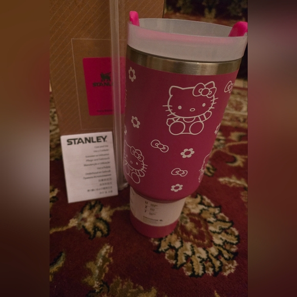 Hello Kitty x Stanley Pink Tumbler – New in Box 💕 Limited Edition - Picture 11 of 16